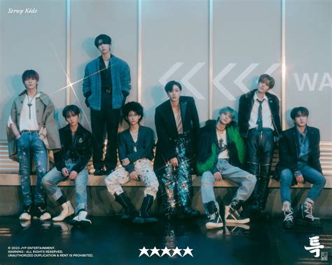 ilkpop straykids|Stray Kids .
